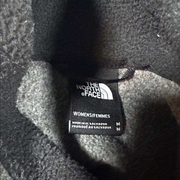 The North Face Charcoal Quarter-Zip Fleece - Picture 6 of 6